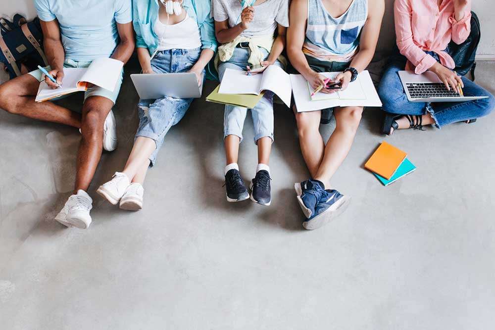L’Italia è un Paese di cultura cattolica ma rimaniamo uno Stato dichiaratamente laico.
Per questo la prossima riforma scolastica non andrà ad escludere nessuno,cercherà però di far rispettare degli standard minimi di comunità